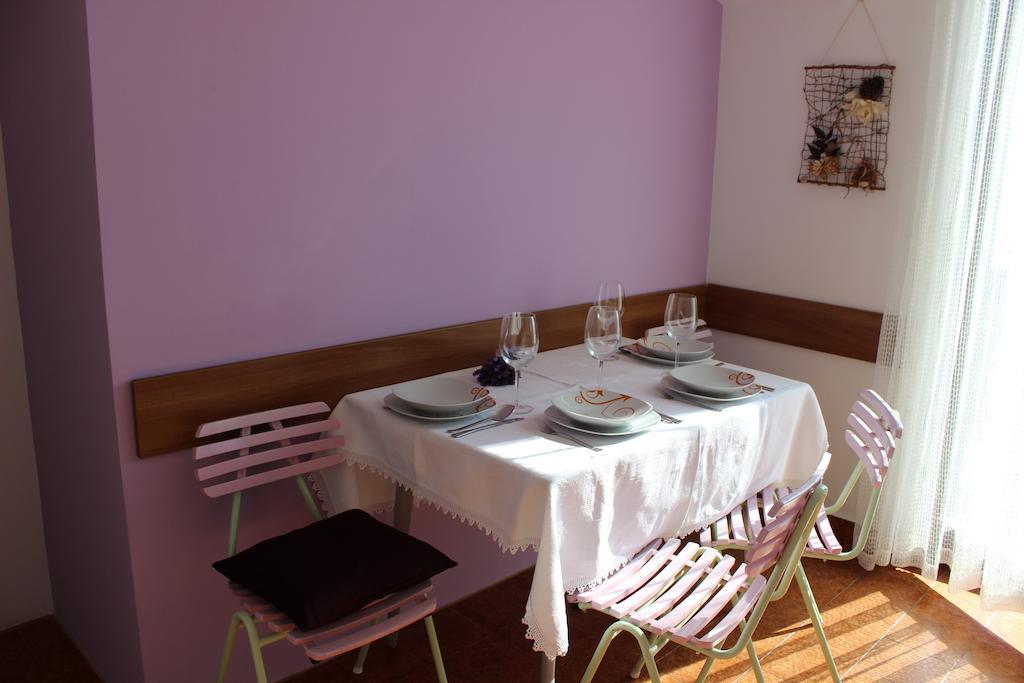 Apartments Petrada Омиш Номер фото