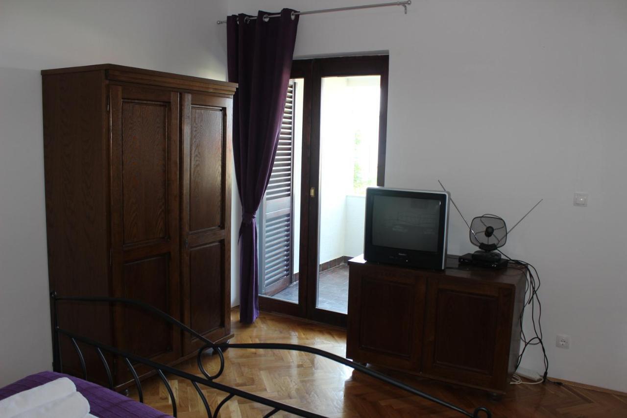 Apartments Petrada Омиш Номер фото